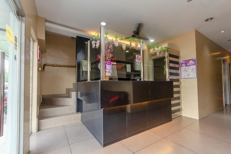 Oyo 1010 Skudai Hotel Exterior foto