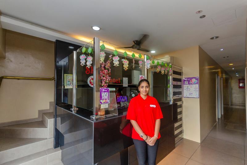 Oyo 1010 Skudai Hotel Exterior foto
